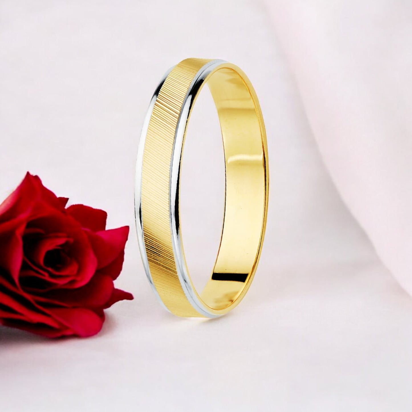 18k alianza oro bicolor estrías y bordes en brillo ancho: 3.5 mm