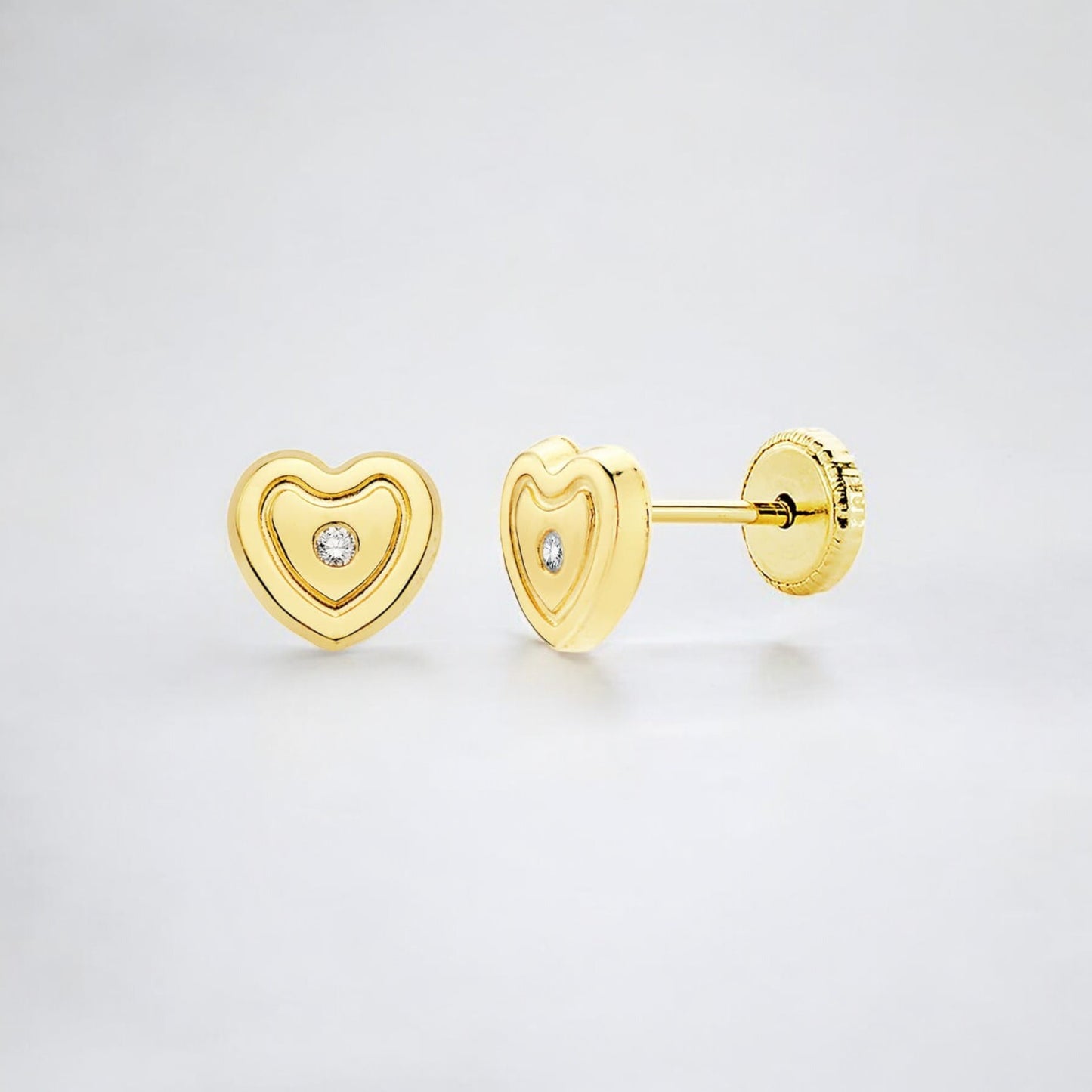 18k pendientes oro amarillo corazón circonita 6.5×6 mm cierre tuerca