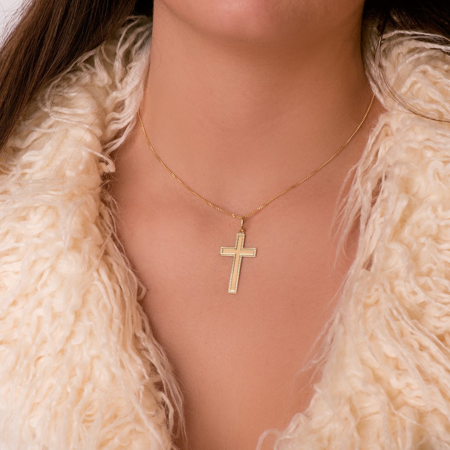 18k cruz oro amarillo sin Cristo bordes tallados 35 × 20 mm