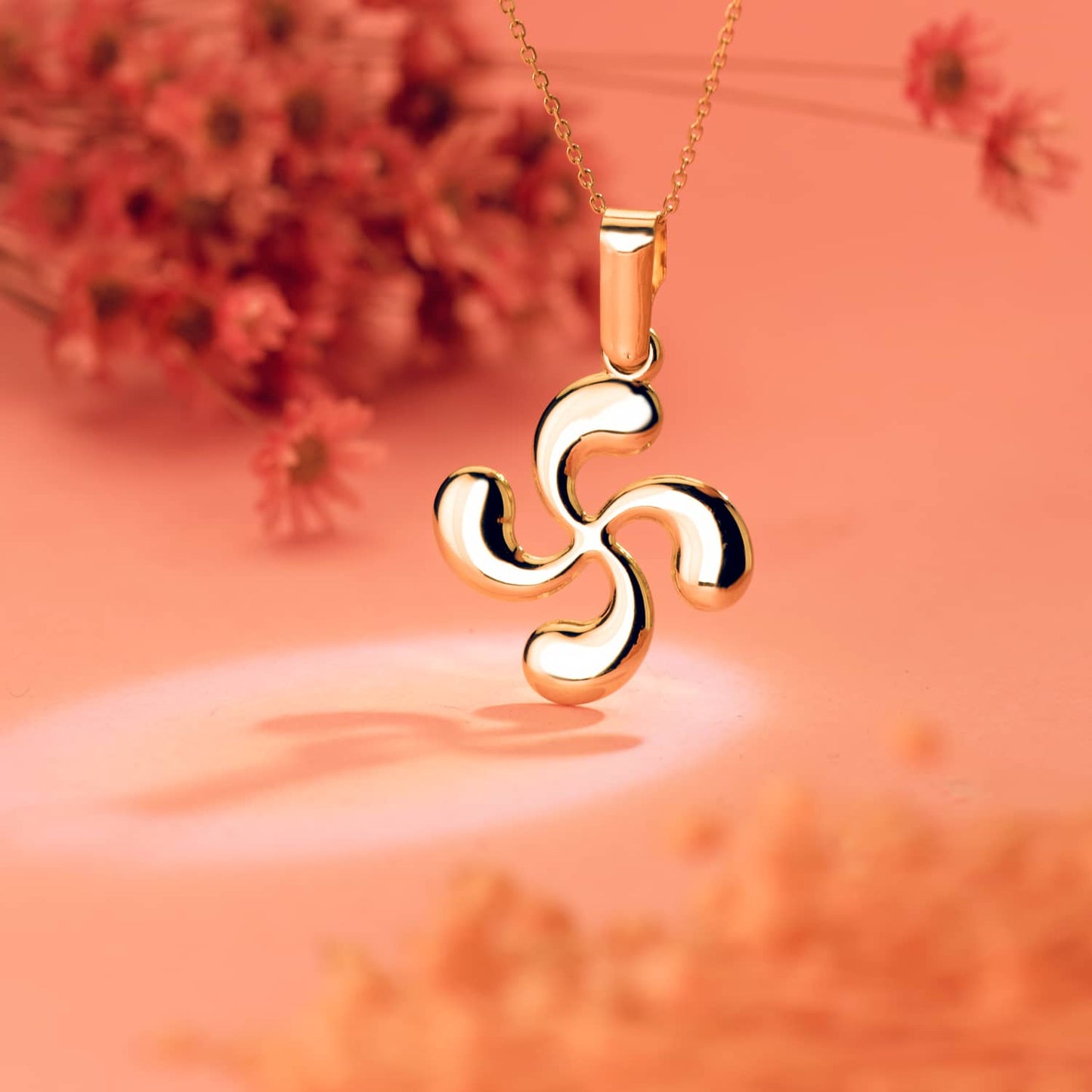 18k colgante oro amarillo lauburu brillo forrado 28 × 25 mm