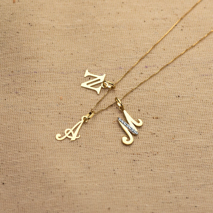 18k colgante oro amarillo letra A 14×7 mm