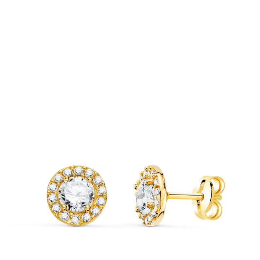 Pendientes de oro amarillo con circonita blanca y halo de piedras brillantes.